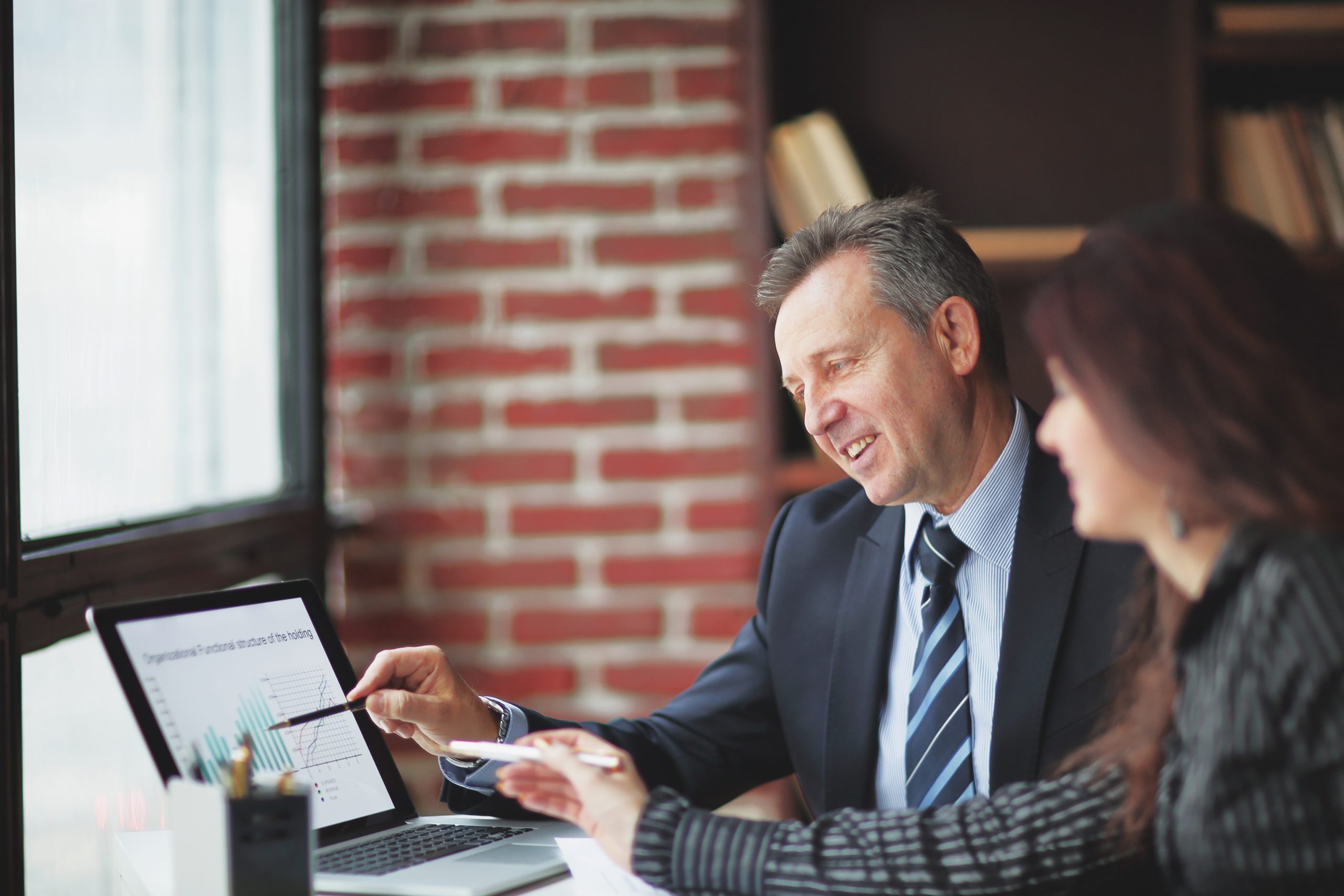 5 Practical Ways to Improve Data Governance for Financial Institutions